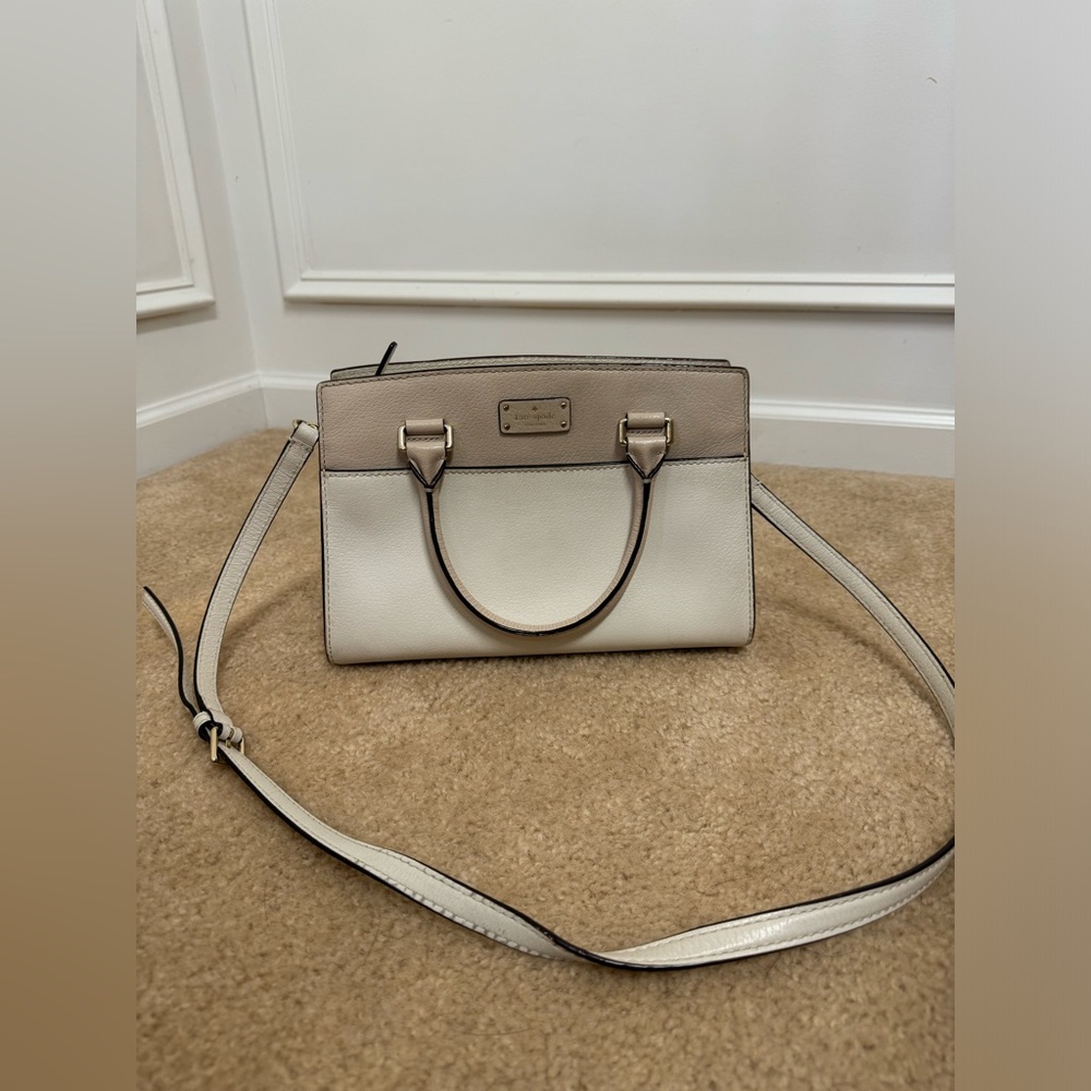 Kate Spade Caley Grove Street purse